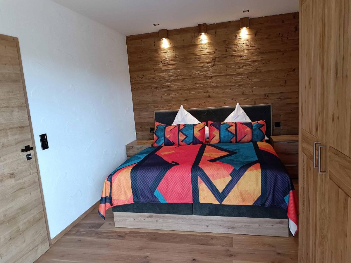 Luxus Ferienwohnung Chalet Seenaehe Schalkenmehren Exterior foto